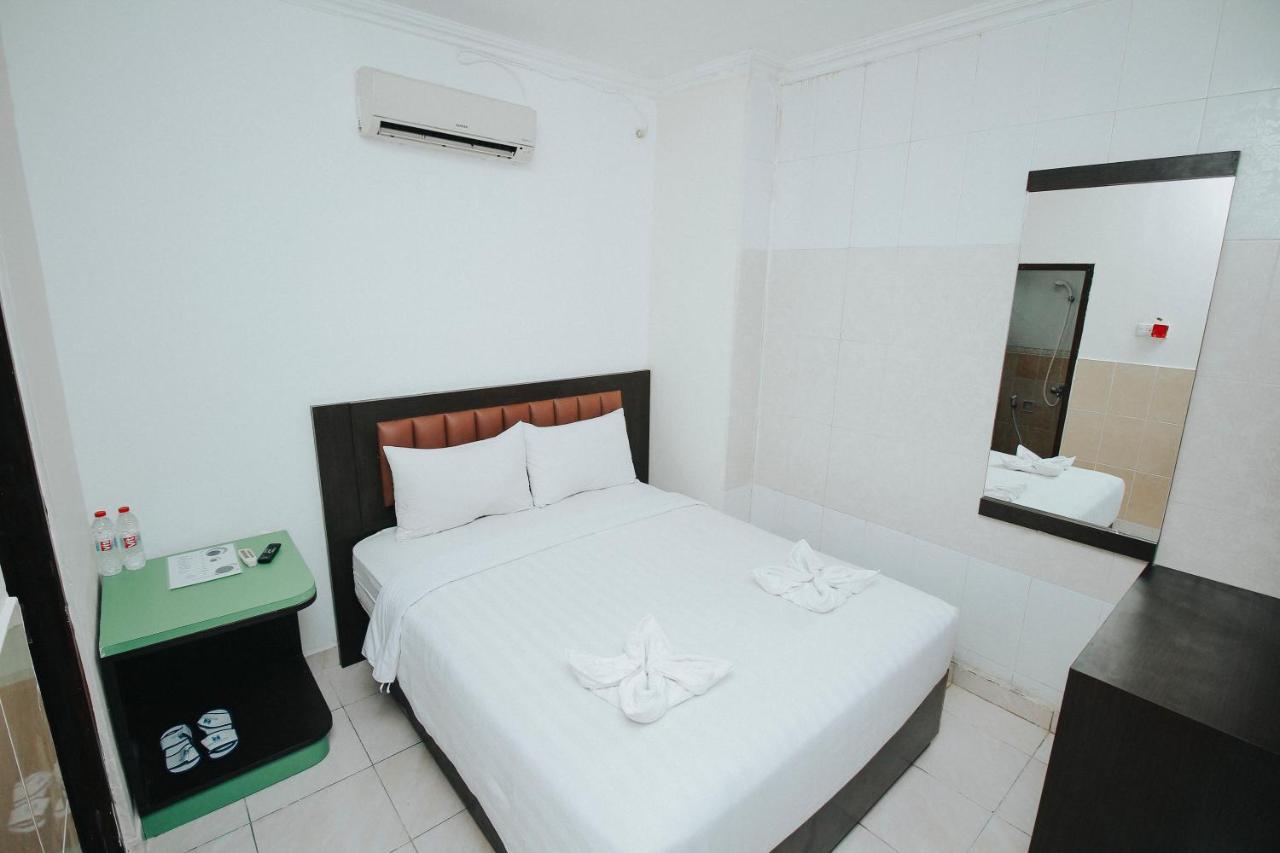 Hotel New Lilik มาเกอลัง ภายนอก รูปภาพ