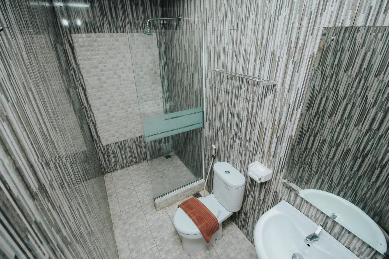 Hotel New Lilik มาเกอลัง ภายนอก รูปภาพ